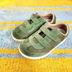 Keen Kids' KNX T-Toe Sneaker Size 13